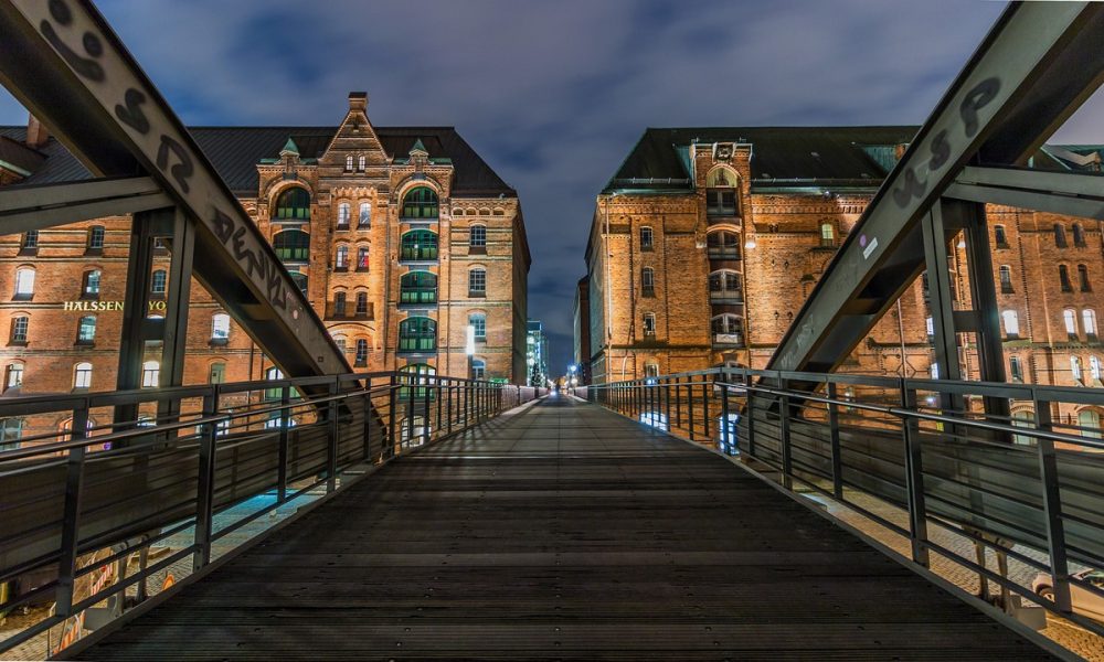 architecture, bridge, building, travel, city, speicherstadt, hamburg, urban landscape, historic house, house, bridge, building, city, city, city, city, city, house, house